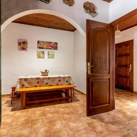Flatguest Tajinaste + Relax + Bbq + Garden Villa La Oliva